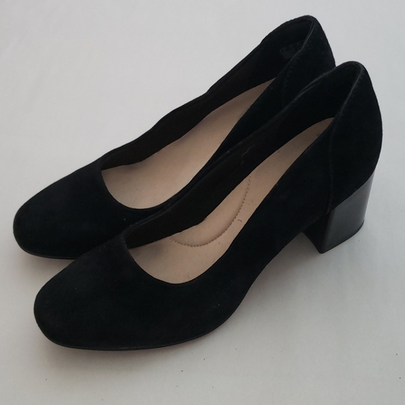 Clarks Shoes - Clarks black suede shoes with low patent heel